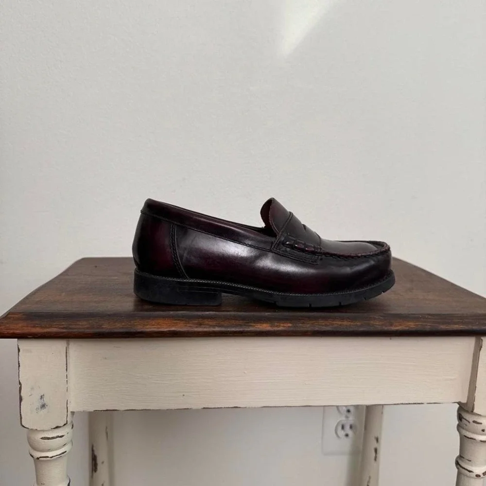 GH Bass Kids Boy 2M burgundy leather loafer youth dress red brown